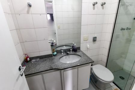 Apartamento para alugar com 185m², 5 quartos e 3 vagas Apartamento para alugar com 185m², 5 quartos e 3 vagasBanheiro da Suíte 2