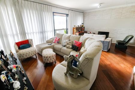 Apartamento para alugar com 185m², 5 quartos e 3 vagas Apartamento para alugar com 185m², 5 quartos e 3 vagasSala 1