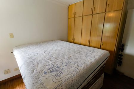 Apartamento para alugar com 185m², 5 quartos e 3 vagas Apartamento para alugar com 185m², 5 quartos e 3 vagasSuíte 1 - armários