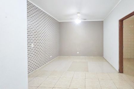 Sala de apartamento para alugar com 2 quartos, 70m² em Jardim Santa Maria, Guarujá