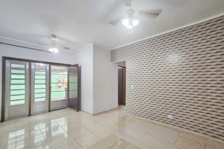 Sala de apartamento para alugar com 2 quartos, 70m² em Jardim Santa Maria, Guarujá