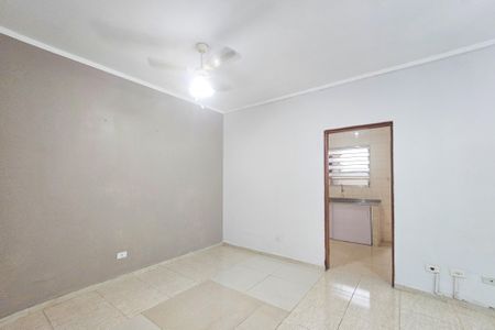 Sala de apartamento para alugar com 2 quartos, 70m² em Jardim Santa Maria, Guarujá