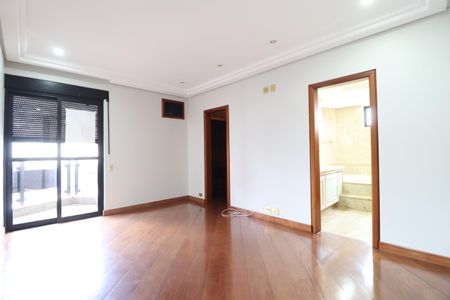 Apartamento para alugar com 300m², 3 quartos e 2 vagasQuarto 2 - Suíte