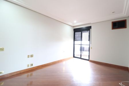 Apartamento para alugar com 300m², 3 quartos e 2 vagasQuarto 2 - Suíte