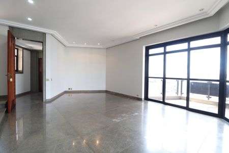 Apartamento para alugar com 300m², 3 quartos e 2 vagasSala