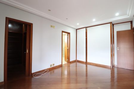 Apartamento para alugar com 300m², 3 quartos e 2 vagasQuarto 2 - Suíte