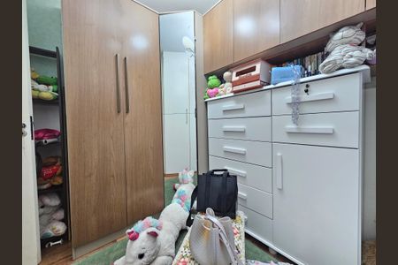 Casa de condomínio à venda com 127m², 3 quartos e 2 vagasQuarto 2