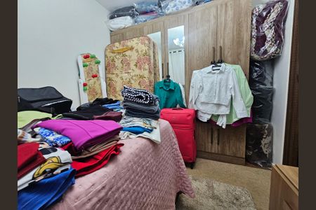 Casa de condomínio à venda com 127m², 3 quartos e 2 vagasQuarto 1