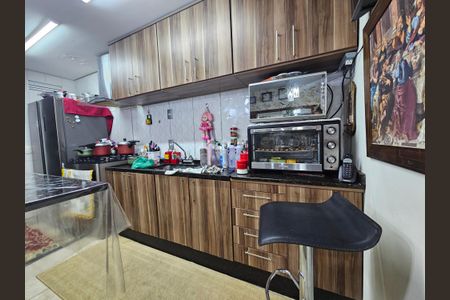 Casa de condomínio à venda com 127m², 3 quartos e 2 vagasCozinha