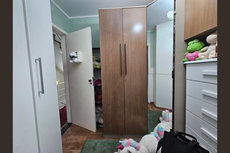 Casa de condomínio à venda com 127m², 3 quartos e 2 vagasQuarto 2