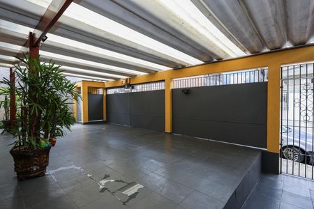 Casa para alugar com 136m², 3 quartos e 3 vagas Casa para alugar com 136m², 3 quartos e 3 vagasGaragem