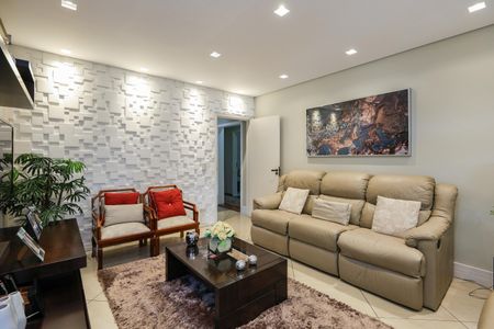 Casa para alugar com 136m², 3 quartos e 3 vagas Casa para alugar com 136m², 3 quartos e 3 vagasSala