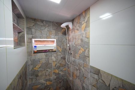 Banheiro de casa para alugar com 1 quarto, 35m² em Monte Verde, Florianópolis