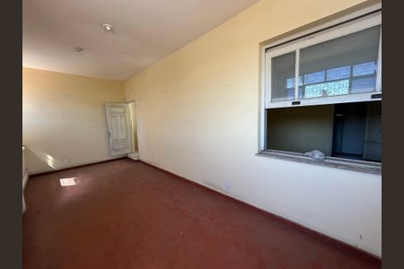 Casa à venda com 271m², 5 quartos e 1 vagaQuarto