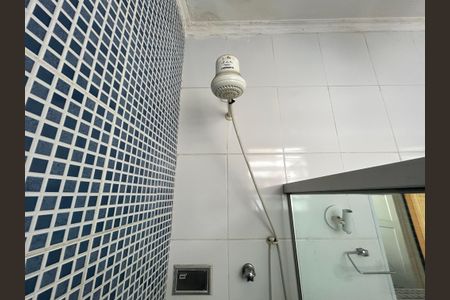 Casa à venda com 271m², 5 quartos e 1 vagaChuveiro da Suíte 3