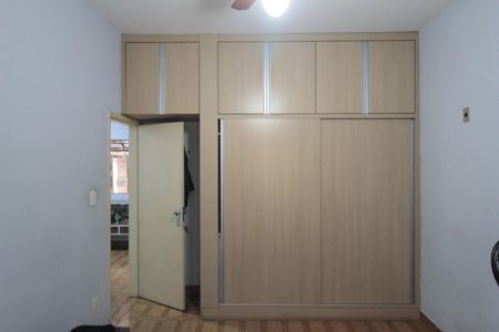 Casa à venda com 360m², 5 quartos e 2 vagasQuarto 5