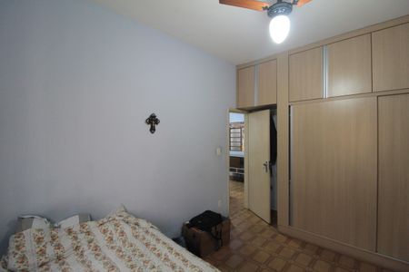Casa à venda com 360m², 5 quartos e 2 vagasQuarto 5