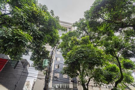 Apartamento à venda com 110m², 3 quartos e 2 vagas Apartamento à venda com 110m², 3 quartos e 2 vagasFachada