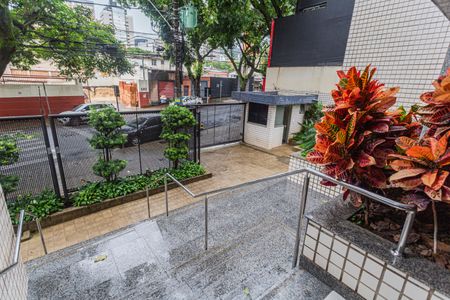 Apartamento à venda com 110m², 3 quartos e 2 vagas Apartamento à venda com 110m², 3 quartos e 2 vagasHall de entrada