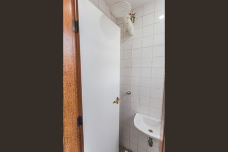 Apartamento à venda com 110m², 3 quartos e 2 vagas Apartamento à venda com 110m², 3 quartos e 2 vagasBanheiro de serviço