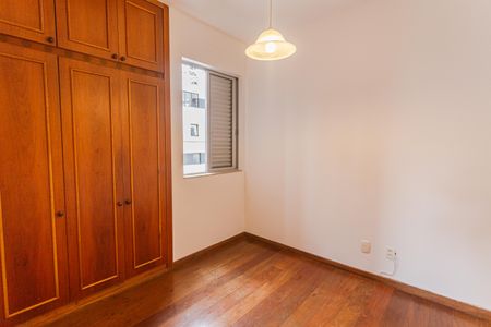 Apartamento à venda com 110m², 3 quartos e 2 vagas Apartamento à venda com 110m², 3 quartos e 2 vagasQuarto 2