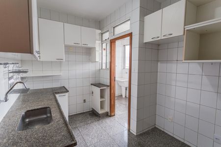 Apartamento à venda com 110m², 3 quartos e 2 vagas Apartamento à venda com 110m², 3 quartos e 2 vagasCozinha