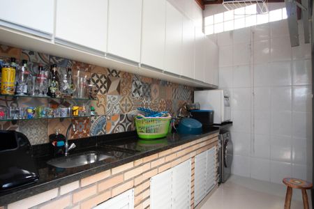 Casa à venda com 135m², 3 quartos e 3 vagasÁrea de Serviço