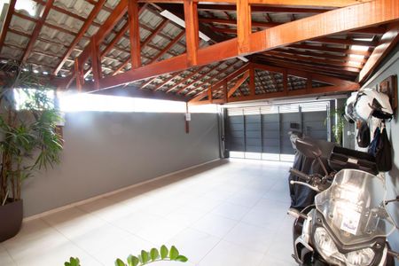 Casa à venda com 135m², 3 quartos e 3 vagasGaragem