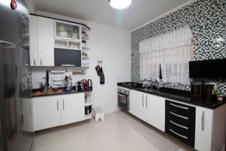 Casa à venda com 135m², 3 quartos e 3 vagasCozinha