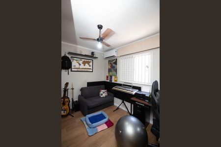 Casa à venda com 135m², 3 quartos e 3 vagasQuarto - 3