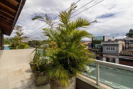 Studio para alugar com 45m², 0 quarto e sem vaga Studio para alugar com 45m², 0 quarto e sem vagaVaranda