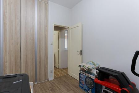 Casa à venda com 195m², 5 quartos e 2 vagasCasa 2 - Quarto 2
