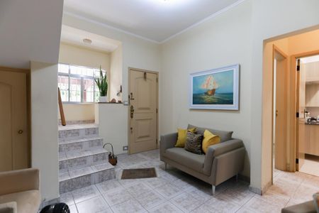 Casa à venda com 195m², 5 quartos e 2 vagasCasa 1 - Sala de estar