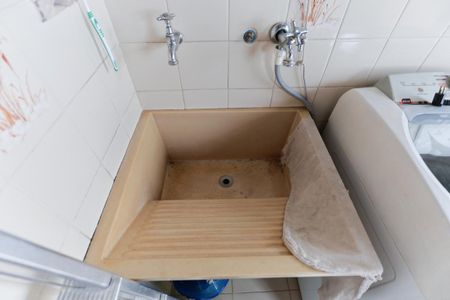 Casa à venda com 195m², 5 quartos e 2 vagasCasa 1 - Área de serviço 1