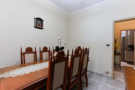 Casa à venda com 195m², 5 quartos e 2 vagasCasa 1 - Sala de jantar