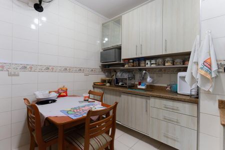 Casa à venda com 195m², 5 quartos e 2 vagasCasa 1 - Cozinha