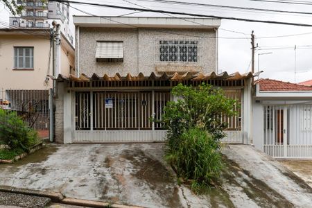 Casa à venda com 195m², 5 quartos e 2 vagasFachada + plaquinha