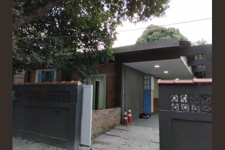 Área externa de casa para alugar com 4 quartos, 380m² em Ribeira, Rio de Janeiro