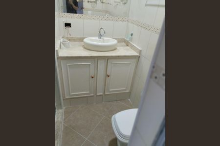 Casa para alugar com 4 quartos, 380m² em Ribeira, Rio de Janeiro