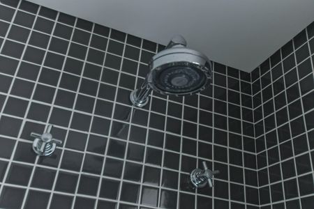 Apartamento para alugar com 97m², 2 quartos e 2 vagas Apartamento para alugar com 97m², 2 quartos e 2 vagasBanheiro da Suíte 2