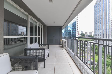 Apartamento para alugar com 97m², 2 quartos e 2 vagas Apartamento para alugar com 97m², 2 quartos e 2 vagasVaranda