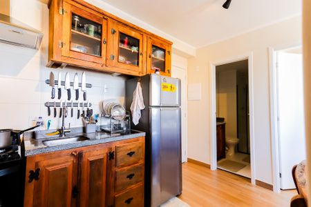 Apartamento para alugar com 34m², 2 quartos e 1 vagaCozinha e Área de Serviço