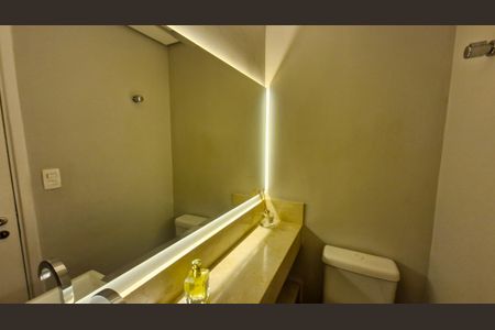 Apartamento para alugar com 266m², 4 quartos e 4 vagasBanheiro