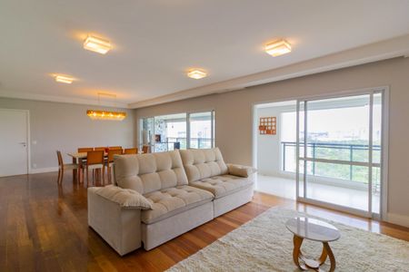 Apartamento para alugar com 266m², 4 quartos e 4 vagasSala