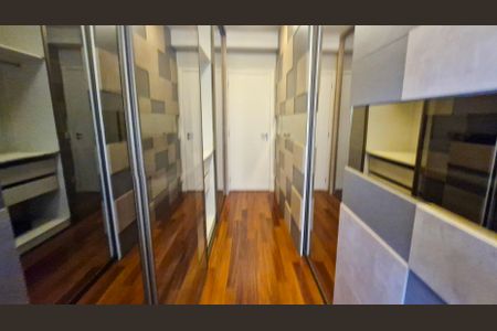 Apartamento para alugar com 266m², 4 quartos e 4 vagasCloset