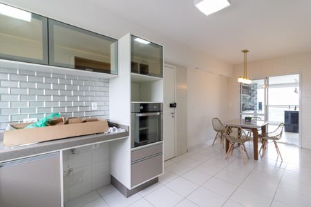 Apartamento para alugar com 266m², 4 quartos e 4 vagasCozinha