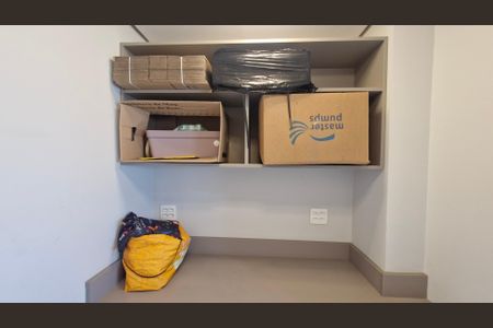 Apartamento para alugar com 266m², 4 quartos e 4 vagasEscritório