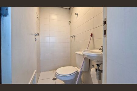 Apartamento para alugar com 266m², 4 quartos e 4 vagasBanheiro