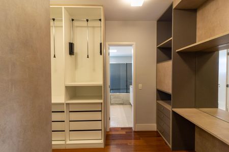 Apartamento para alugar com 266m², 4 quartos e 4 vagasCloset Suíte 4