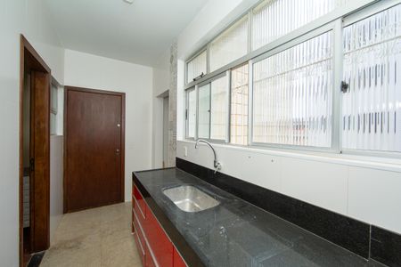 Apartamento à venda com 100m², 3 quartos e 2 vagas Apartamento à venda com 100m², 3 quartos e 2 vagasCOZINHA